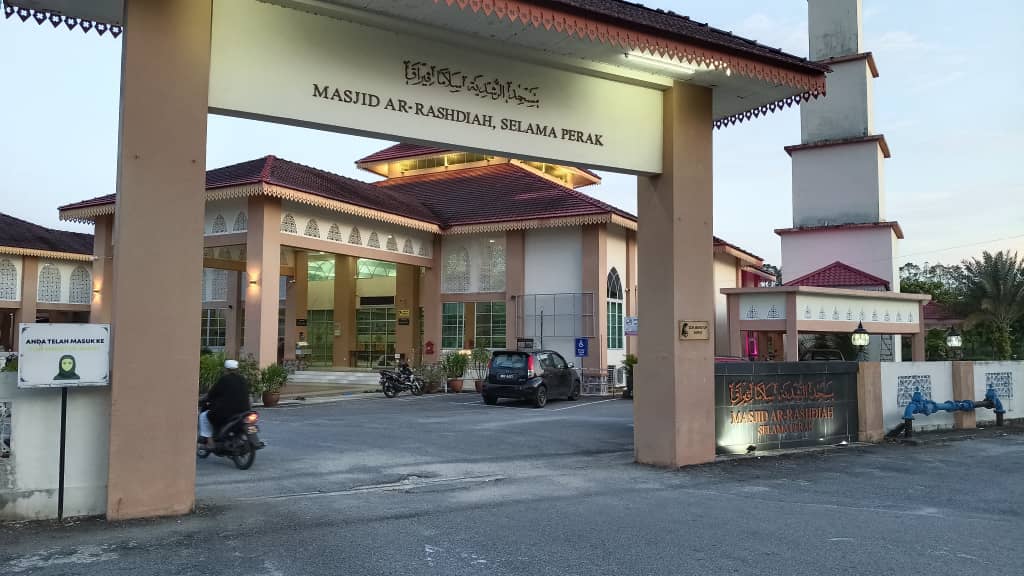 MASJID AR-RASHIDIAH (MASJID DAERAH)