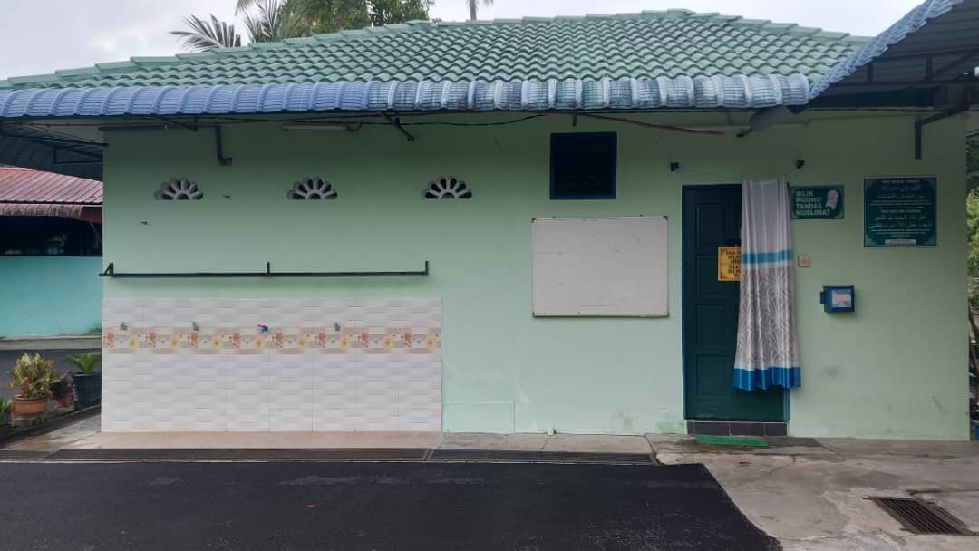 SURAU DIRI JUMAAT AL-MAARUF