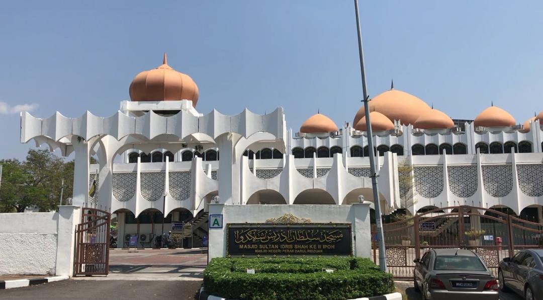MASJID SULTAN IDRIS SHAH II (MASJID NEGERI)
