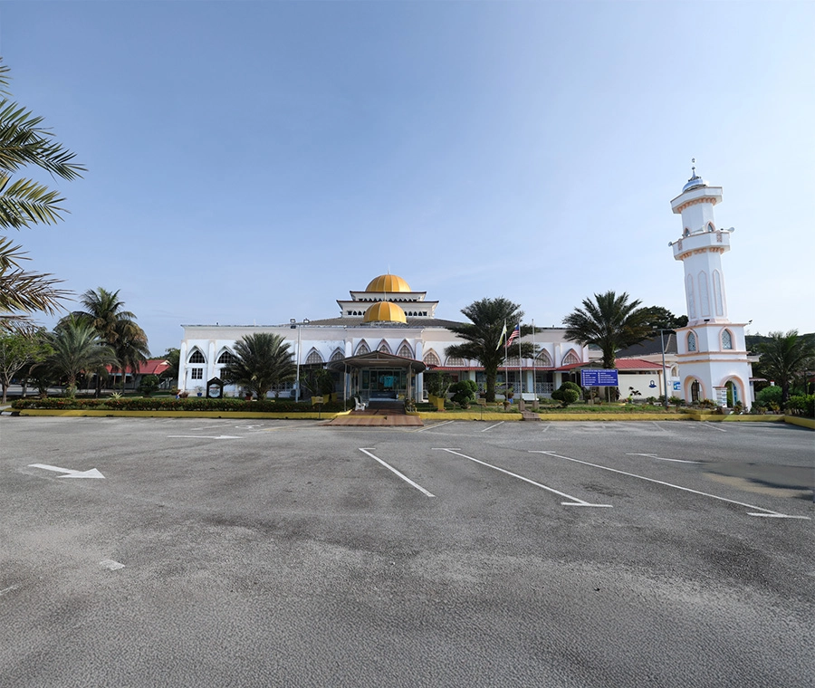 MASJID SULTAN IDRIS SHAH II (MASJID DAERAH MUALLIM)