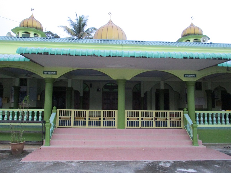 MASJID KAMPUNG AIR PANAS