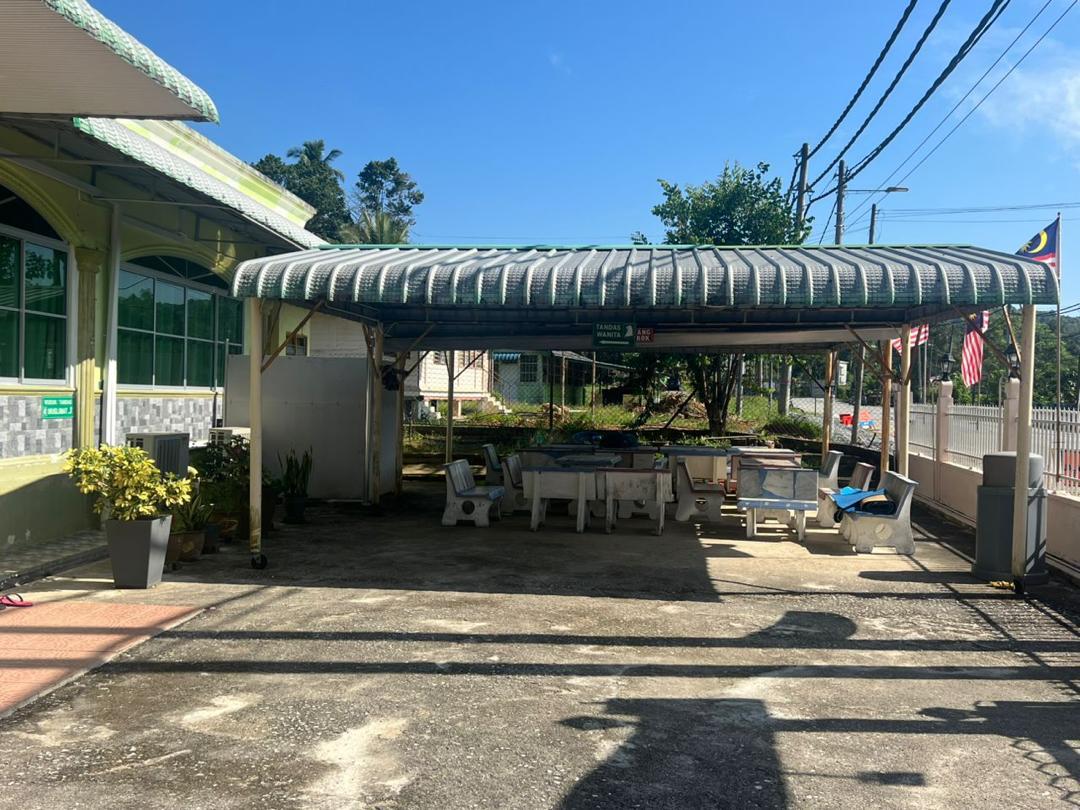 MASJID KAMPUNG AIR PANAS